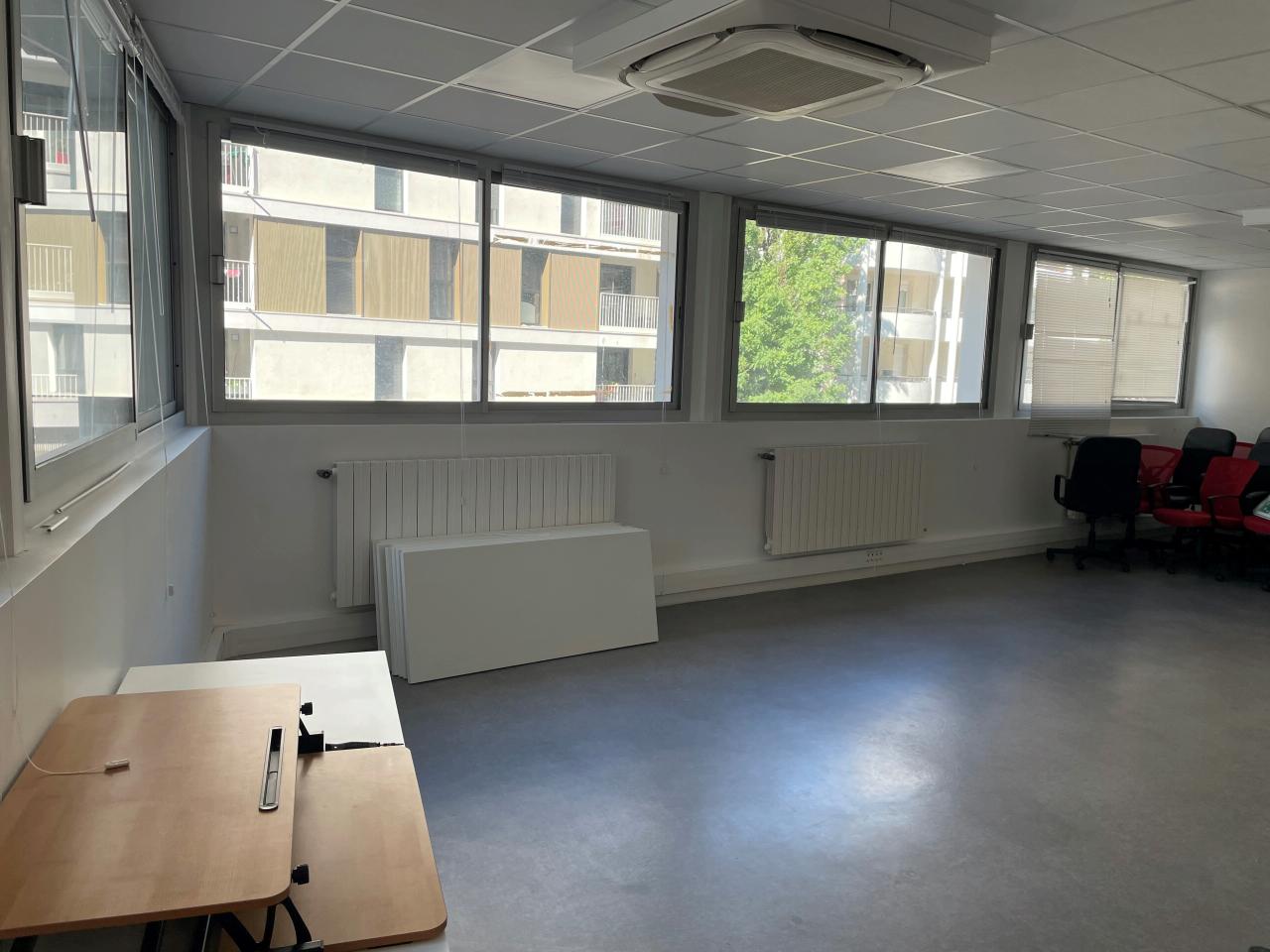 Bureau Annecy 140m² Location bureau Annecy Haute-Savoie OLBUR2423065 1